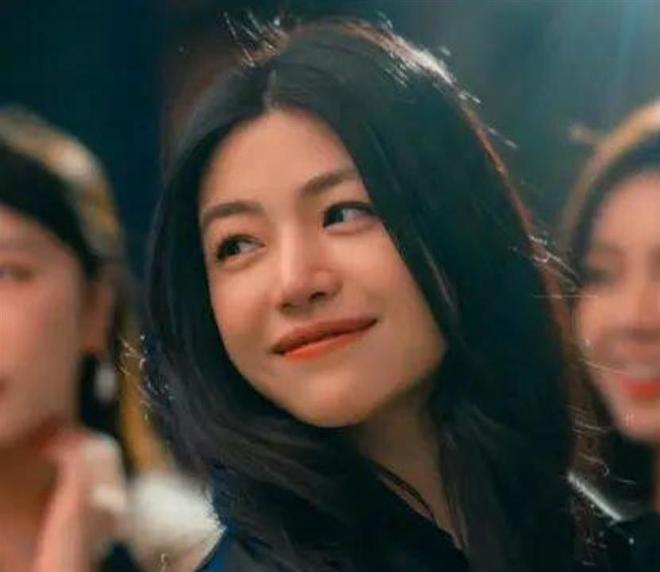 罕见,中超替补席球员意外吃红牌!赛后这两队主帅真的握手言和